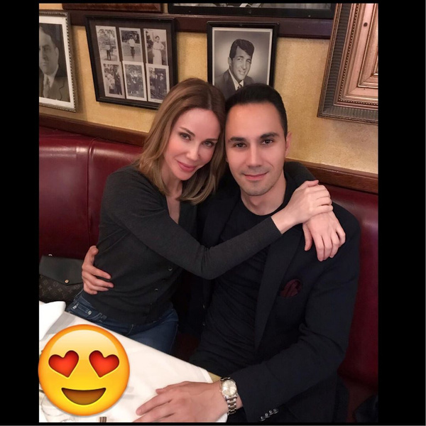 Demet Şener'in evlenmesini engelleyen şart ortadan kalktı - Sayfa 1