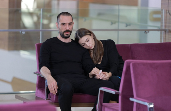 EDHO son bölümde beklenmeyen 2 ayrılık diziyi izleyenler şaşkına döndü - Sayfa 3