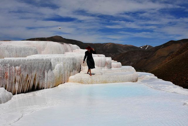 Görenler Pamukkale sanıyor gizli kalmış doğa harikaları görenleri şaşırtıyor - Sayfa 2