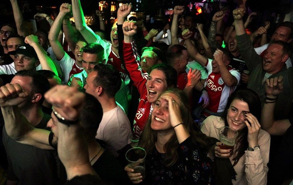 Hollanda'da şampiyon Ajax oldu - Sayfa 4