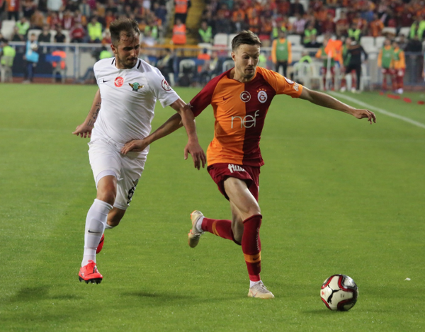 Hakem yorumcuları Suat Arslanboğa ve penaltılar için ne dedi? - Sayfa 1