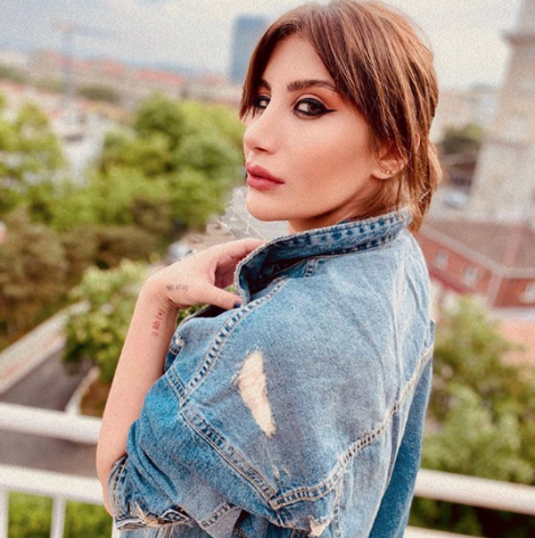 Sahne ücretlerini paylaşmıştı! Yıldız Tilbe bu sefer Twitter'dan İrem Derici'ye şarkı verdi! - Sayfa 4