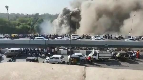 Hindistan’da eğitim merkezinde yangın 18 ölü - Sayfa 2