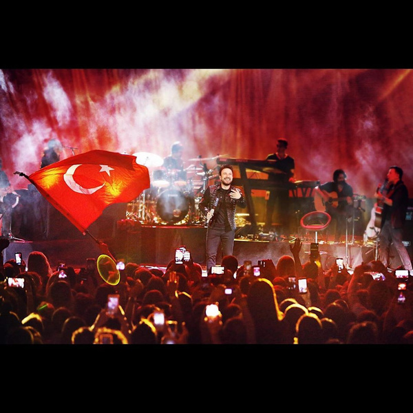 Tarkan paylaştı 1999 yılında çekilmiş 20 yıl önceki haline bakın - Sayfa 4