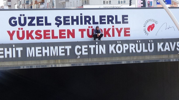 Uşak'ta intihardan vazgeçen adam koşarak kaçtı - Sayfa 1