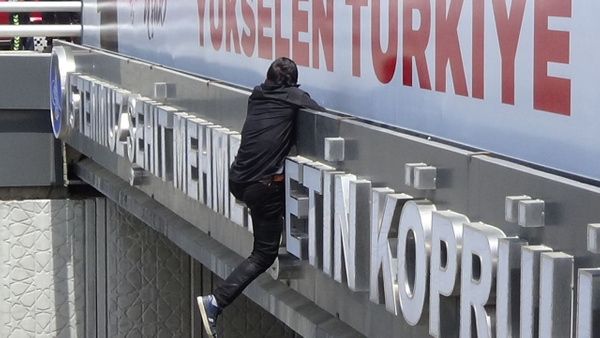 Uşak'ta intihardan vazgeçen adam koşarak kaçtı - Sayfa 4