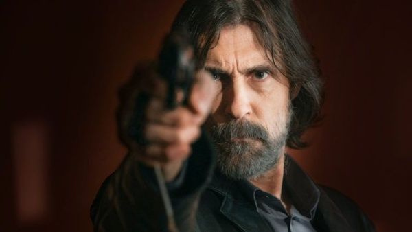Behzat Ç.'den yeni görüntüler geldi! Nejat İşler'in tarzı herkesi şaşırtacak - Sayfa 1