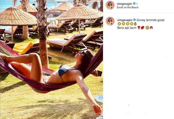 Seksi şarkıcı Simge Sağın'nın bikinili paylaşım fena "Bana aşk lazım' - Sayfa 4