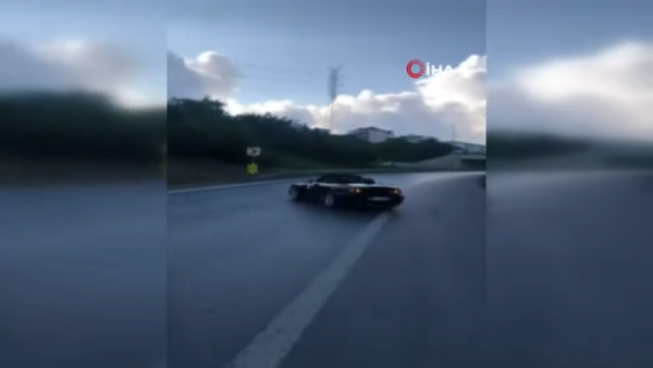 İstanbul'da drift yapan sürücüye 6 bin 12 lira ceza kesildi - Sayfa 4