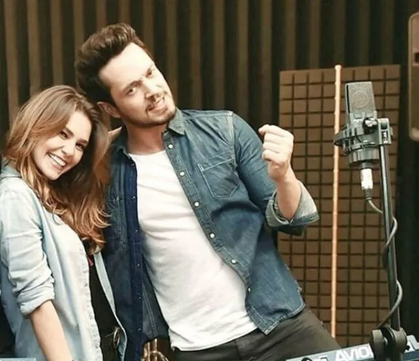 Eser Yenenler'in düğününde evlilik sinyali! Aslı Enver ve Murat Boz evleniyor! - Sayfa 4