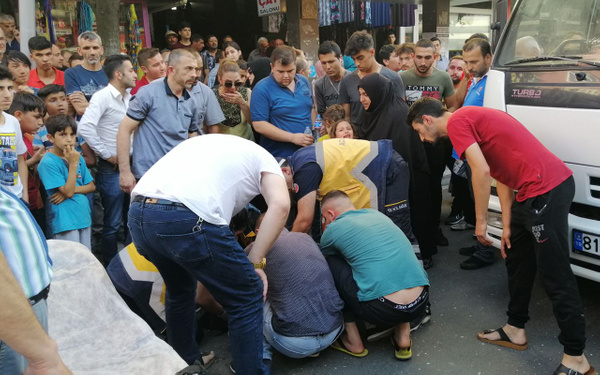 Düzce'de annesinin elini bırakan küçük kıza vinç çarptı - Sayfa 4