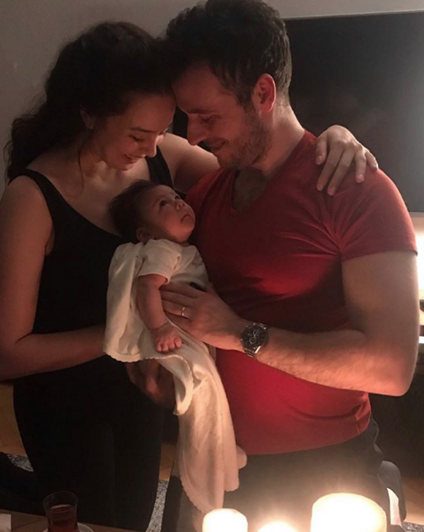 Köy hayatı yaşayan Azra Akın'ın tercihi Ege'den yana oldu - Sayfa 4
