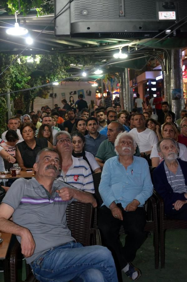 Ekrem İmamoğlu, Binali Yıldırım ortak yayın İstanbul'da böyle izlendi - Sayfa 1
