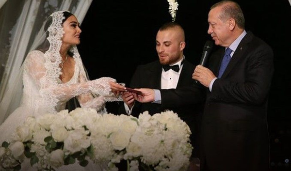 Gökhan Töre ile Diriliş'in yıldızı Esra Bilgiç'in evliliğinde kara bulutlar - Sayfa 4