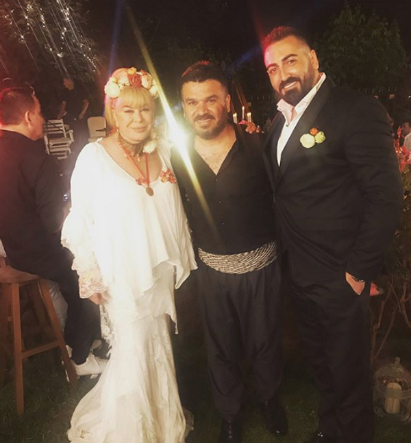 Zerrin Özer 27 yaş küçük sevgilisi Murat Akınca ile evlendi - Sayfa 2