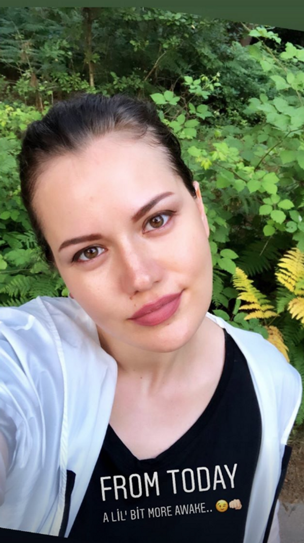 Fahriye Evcen oğluyla fotoğrafını paylaştı! Sosyal medyadan yayınladı! - Sayfa 2