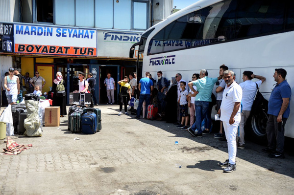 Otogarda seçim dönüşü yoğunluğu devam ediyor - Sayfa 1