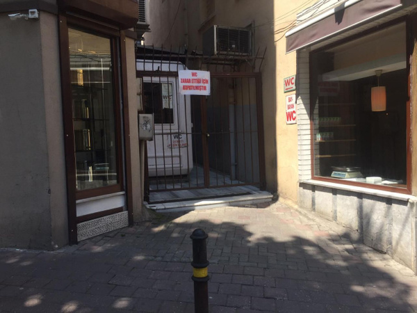 Giderlerini karşılayamayan umumi tuvalet iflas etti - Sayfa 4