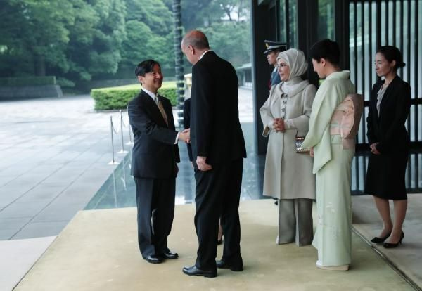 Cumhurbaşkanı Erdoğan, Japonya İmparatoru Naruhito ile görüştü - Sayfa 1