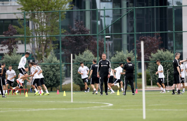 Kadro dışı bırakılmıştı! Beşiktaş idmanında dikkat çeken detay - Sayfa 2