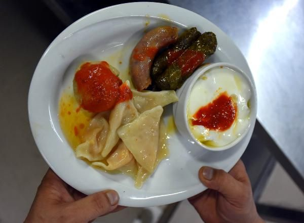 Sivaslılara nostalji yaşatıyor! Kadınlar kendi el emeği ile yapıyor - Sayfa 3