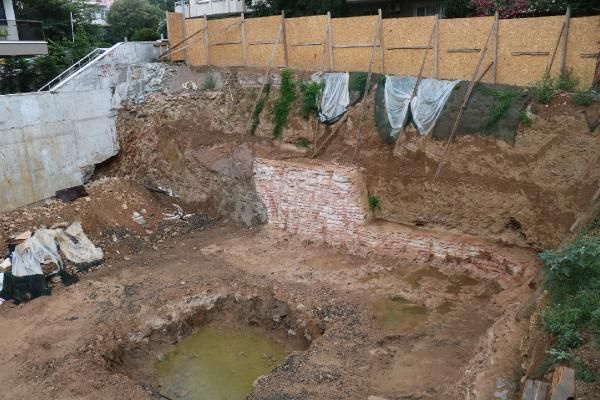 Kadıköy'de inşaat kazısı sırasında bulundu inşaatta çalışmalar durduruldu - Sayfa 2