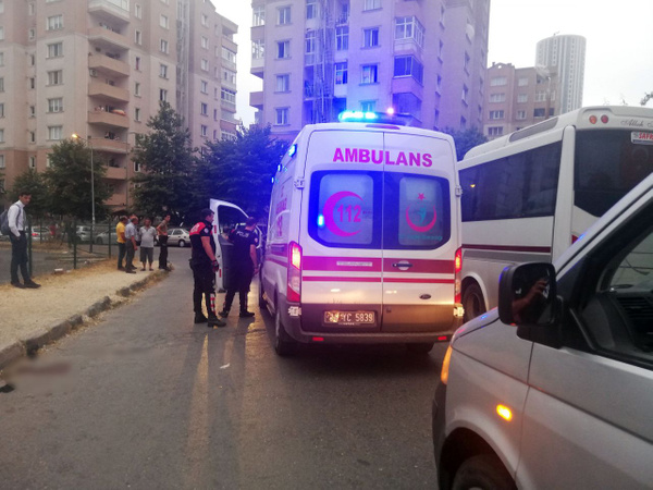 İstanbul'da genç kadının tek suçu yoldan geçmesiydi - Sayfa 3