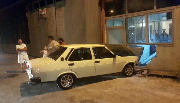 Antalya'da ustasının arabasını kaçıran çocukların sonu kötü bitti! - Sayfa 1