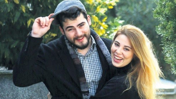Ferdi Tayfur'un kızı Tuğçe Tayfur mahkemeye başvurdu! İkinci eşi Taner Şafak ile boşanıyor - Sayfa 2