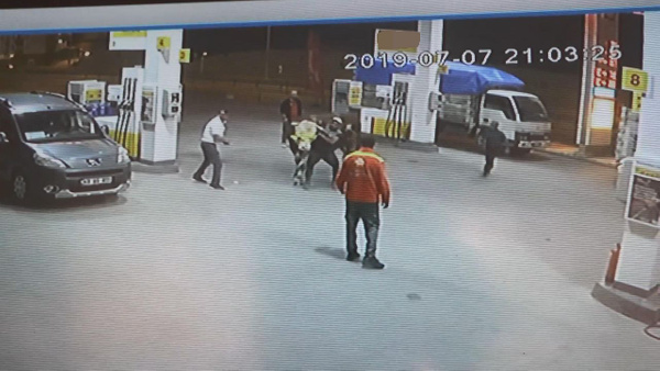Hiperaktif tosun kamyon kasasından böyle atladı! O anlar kamerada - Sayfa 4