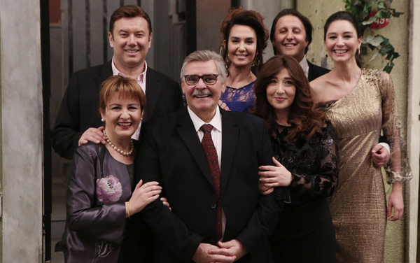 Seksenler hakkında beklenen haber geldi! Yapımcı ilan etti - Sayfa 2