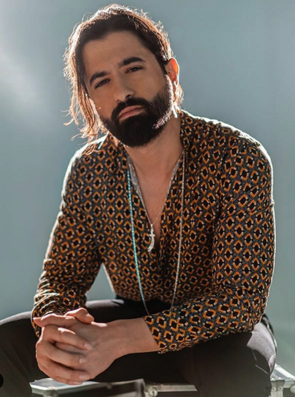 Koray Avcı Hadise'ye özendi! Almanya konserinde oryantal şovu olay oldu - Sayfa 4