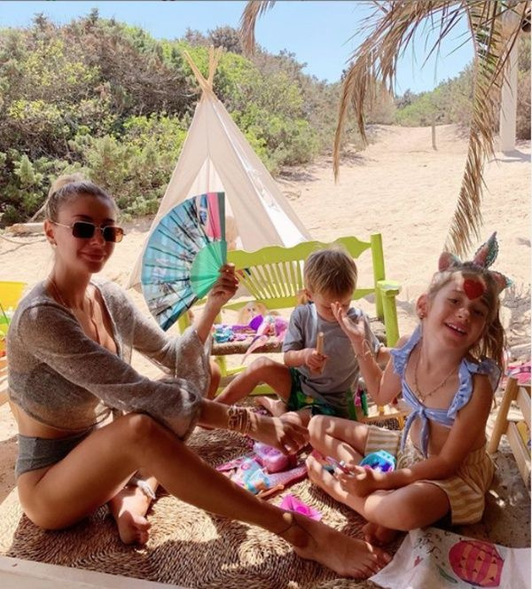 Şeyma Subaşı ve sevgilisi Guido Senia'nın Ibiza tatili sürüyor! Lila mayosuyla ilgi odağı - Sayfa 4