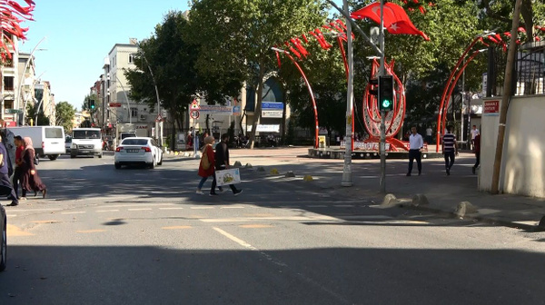 İETT şoförüne muştalı saldırı! İETT şoförüyle ile gençlerin 'kırmızı ışık' kavgası - Sayfa 4