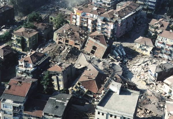 Türk bilim insanlarının deprem tahmini korkuttu! En az 7.2 büyüklüğünde 3 tane geliyor - Sayfa 5