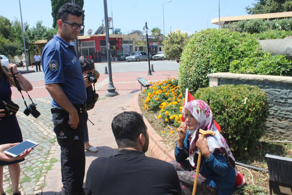 Sultan teyzenin dramı! Antalya'da oğlunun kefil olduğu kişiler dolandırmış - Sayfa 4