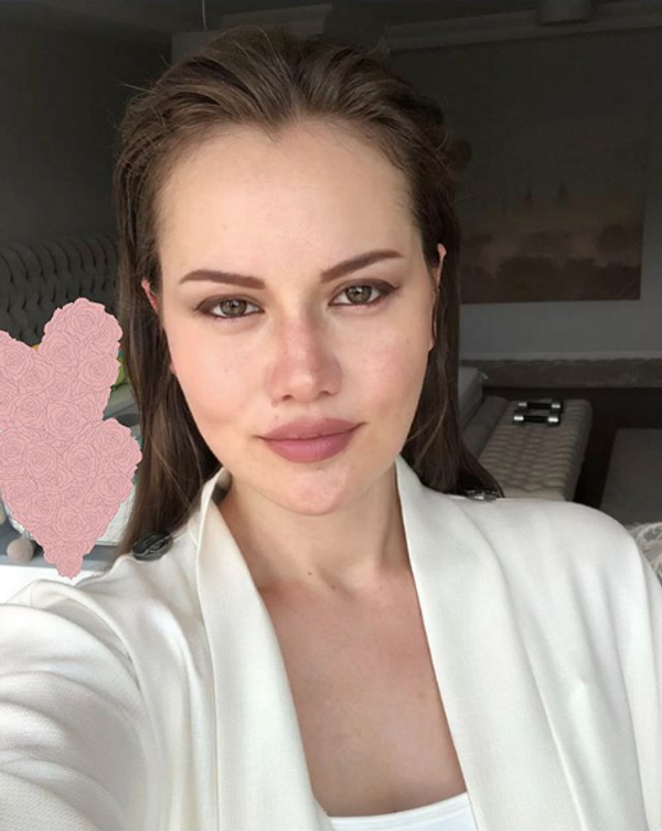 Fahriye Evcen Burak Özçivit'ten 'yok artık' dedirten hamle! Karan bebeğe okul bakıyorlar - Sayfa 3