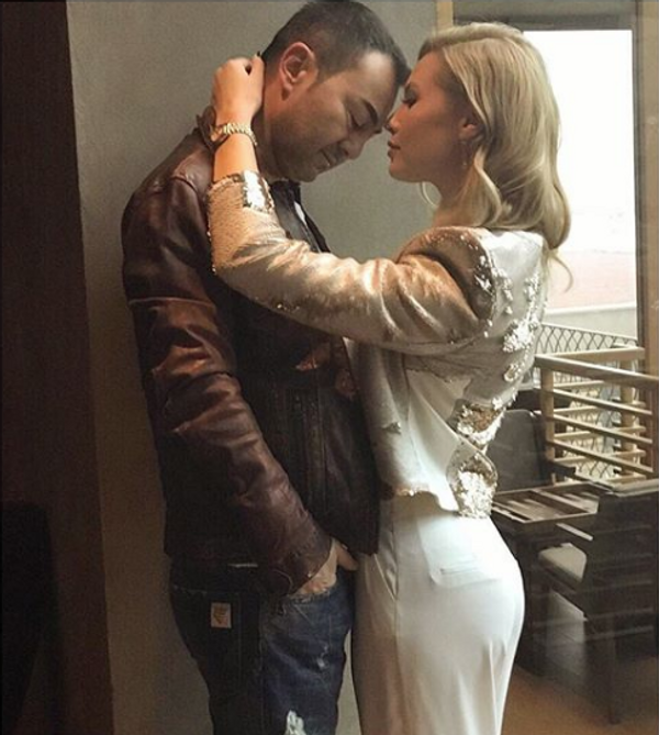 Serdar Ortaç ve Chloe Loughnan boşanıyor! Kürtaj iddiası olay olmuştu - Sayfa 3
