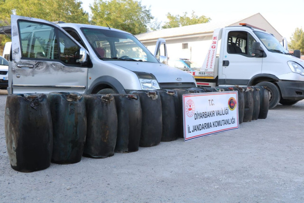Uyanık hırsız! Diyarbakır'da kuyudan ham petrol çalarken yakalandı - Sayfa 2