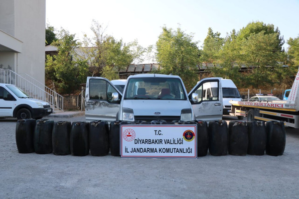 Uyanık hırsız! Diyarbakır'da kuyudan ham petrol çalarken yakalandı - Sayfa 3
