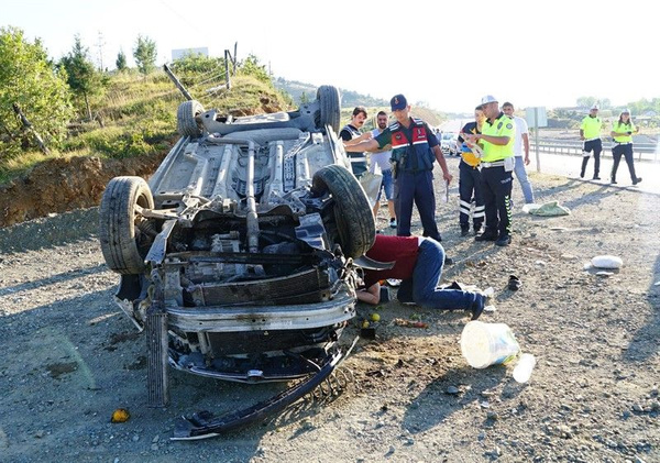 Düğün için yola çıkmışlardı! Kızının gelinliğini bırakmak istemedi - Sayfa 4