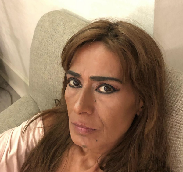 Bikinili pozları mest eden Yıldız Tilbe'nin cesur sahne kıyafeti 'yok artık' dedirtti - Sayfa 3