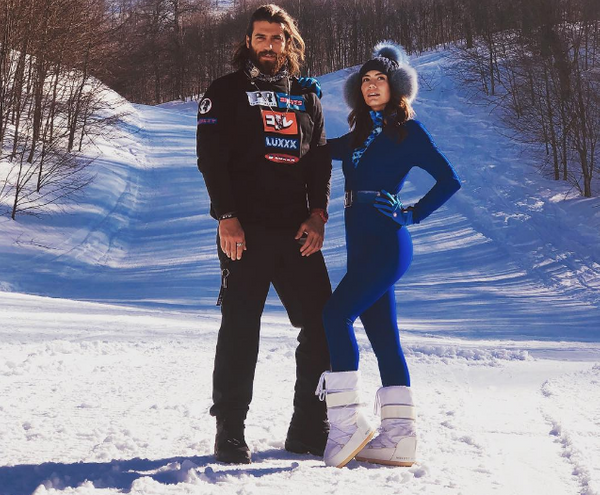 Erkenci Kuş bitti Can Yaman'ın partneri Demet Özdemir'in ilk işi bu oldu - Sayfa 4