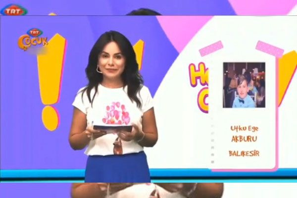TRT'te görülmemiş olay küçük çocuk Kaz Dağları deyince sunucunun eli ayağına dolaştı - Sayfa 2