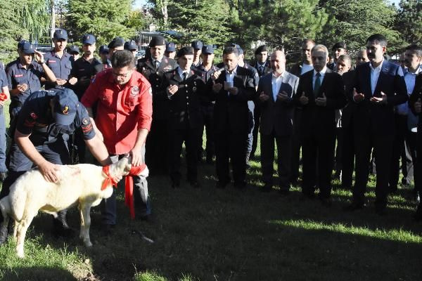 Bakan Murat Kurum askerlerle bayram kahvaltısı yaptı - Sayfa 4