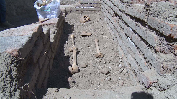 Erzurum'da defineciler tarafından tahrip edilmişti! Sandukada 'Sultan Alaaddin' yazıyor - Sayfa 3