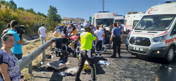 Ankara'da piknik yolunda kaza 16 yaralı - Sayfa 3