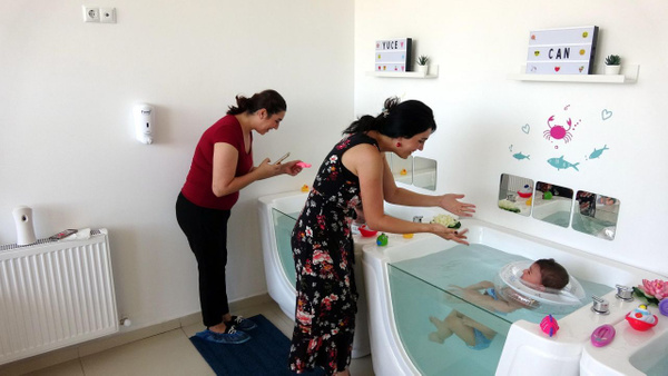 İzmit'te 10 aylık bebeklere SPA masajı yapılıyor! Faydası ne... - Sayfa 4