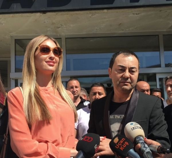 Serdar Ortaç Chloe Loughnan ile boşanmasının sebebi bebek aldırma mı? Açıklık getirdi - Sayfa 1