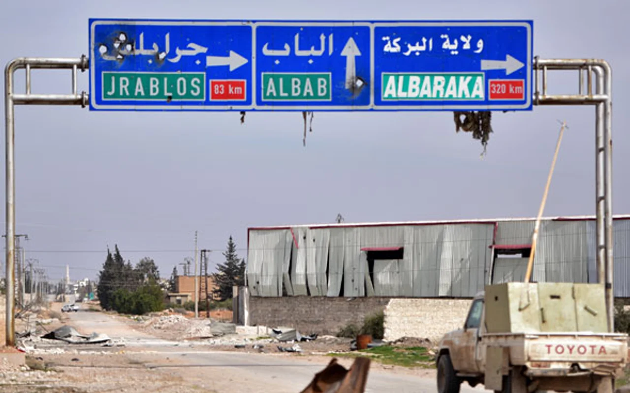 El Bab Her Taraftan Kusatildi Sicak Gelismeler Yasaniyor Internet Haber